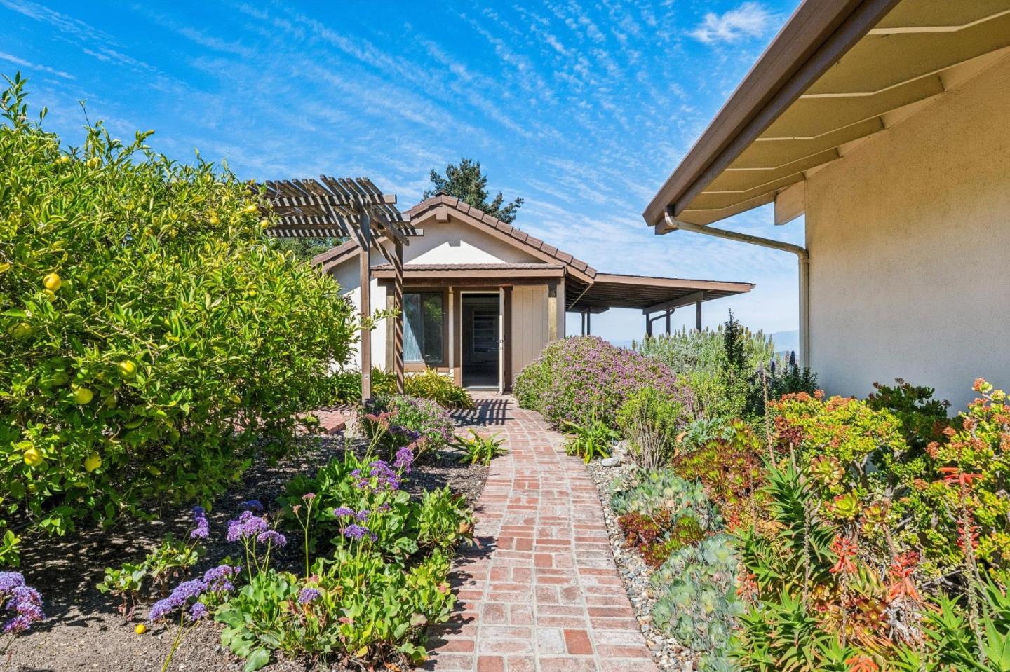 26245 Rinconada DR
