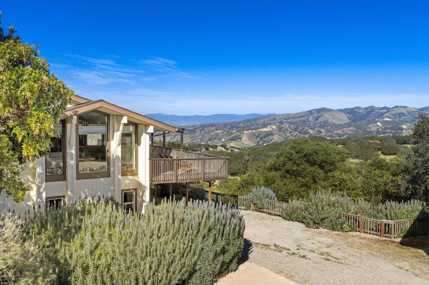 26245 Rinconada DR