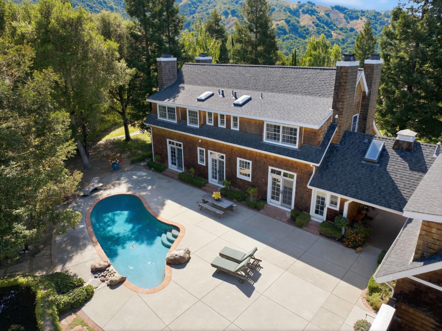 7 San Clemente DR