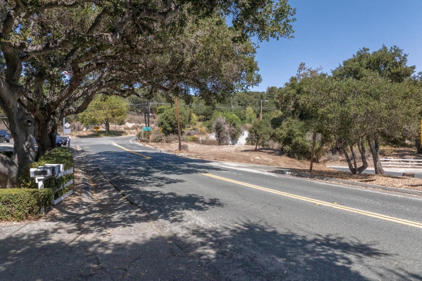 27885 Robinson Canyon RD
