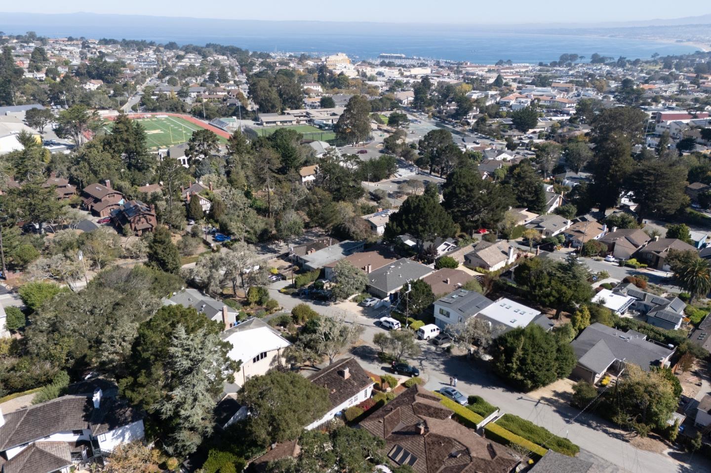 856 Fountain AVE
