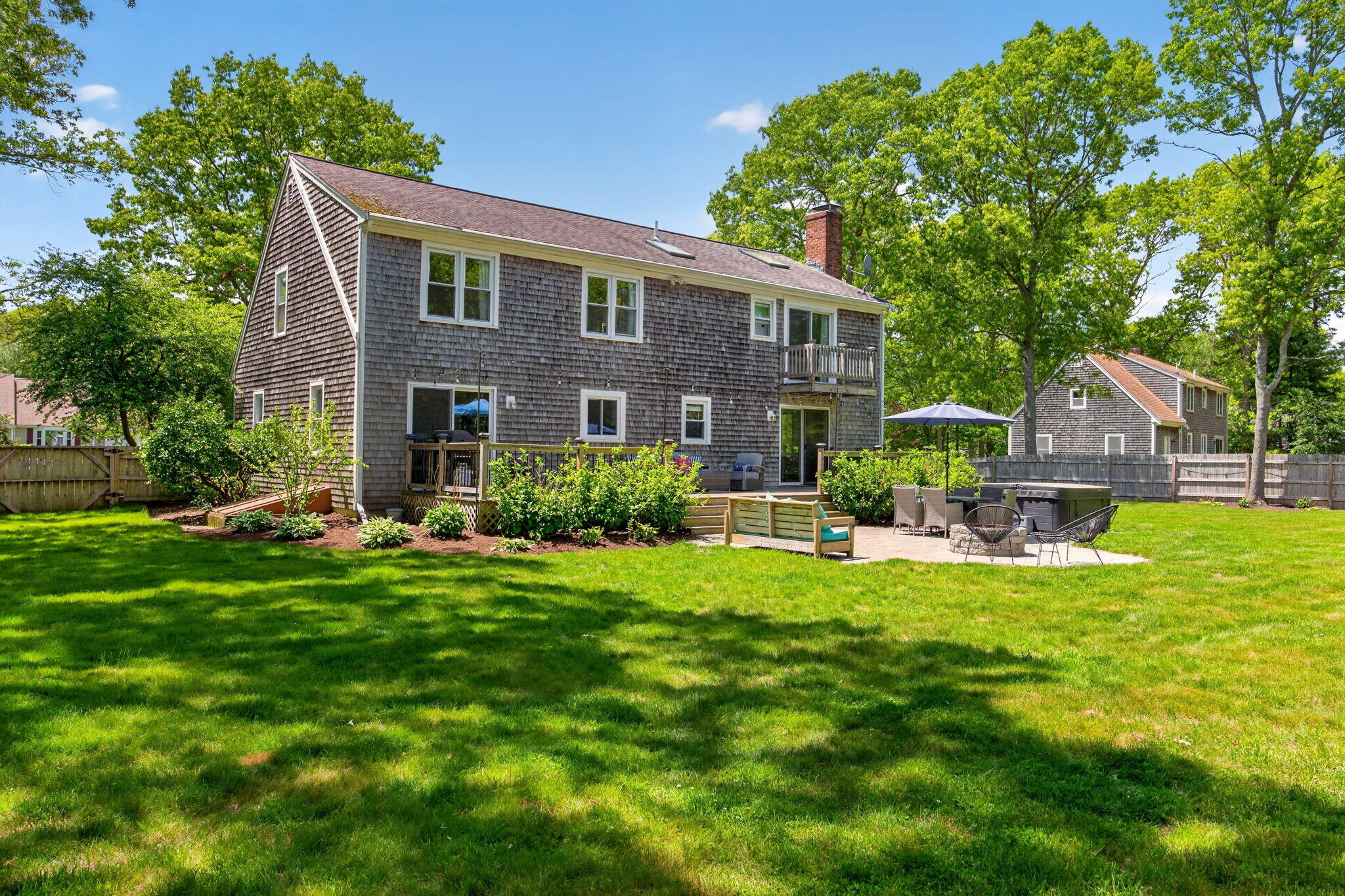 12 Sarah Lawrence Road