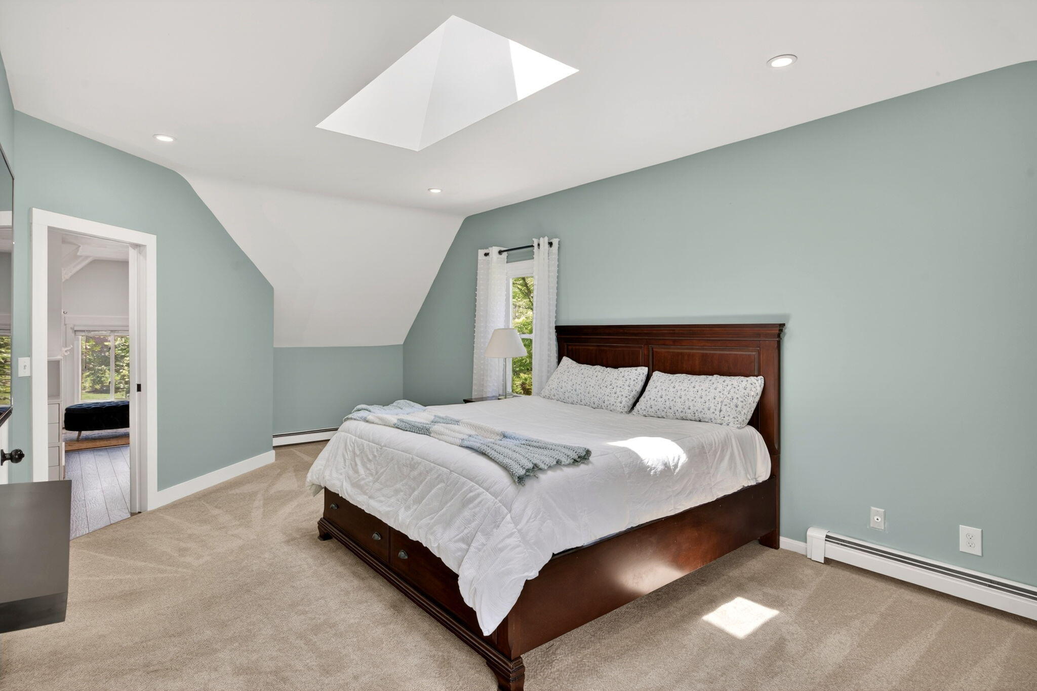 12 Sarah Lawrence Road