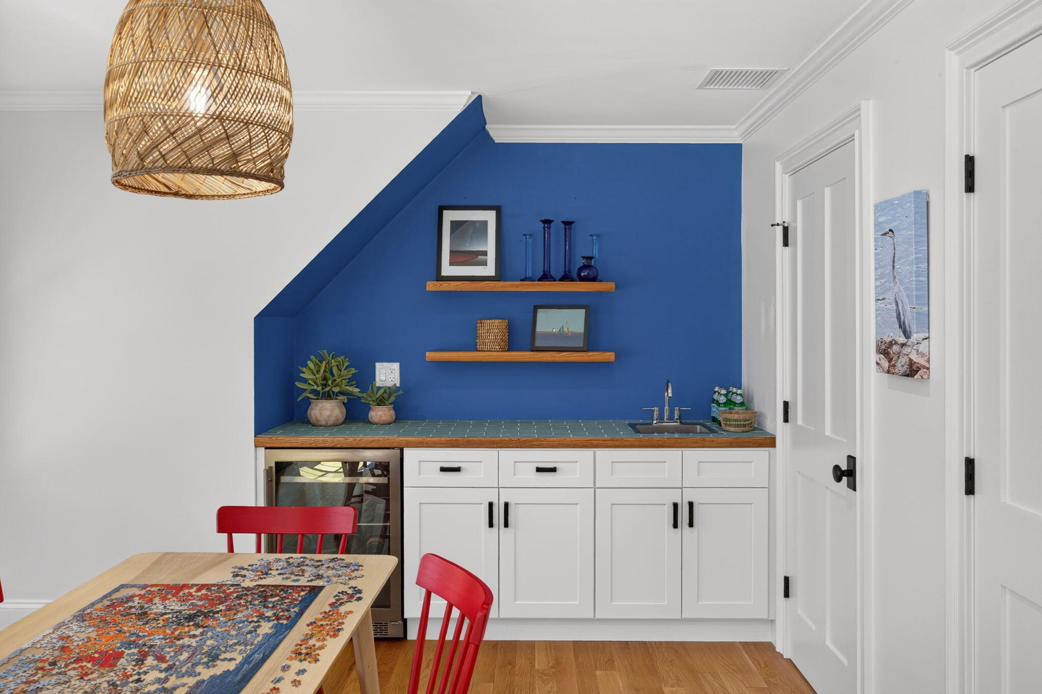 1090 Shore Road UNIT 13
