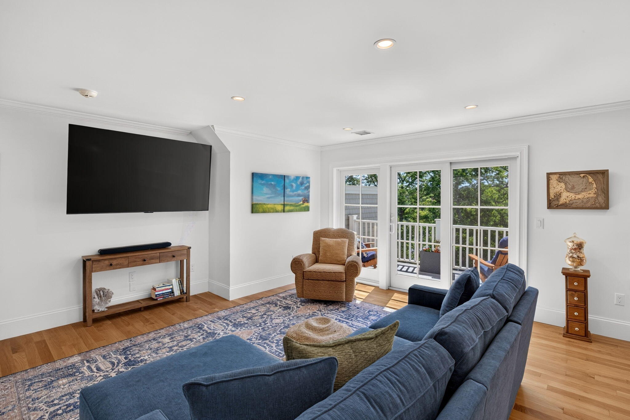 1090 Shore Road UNIT 13