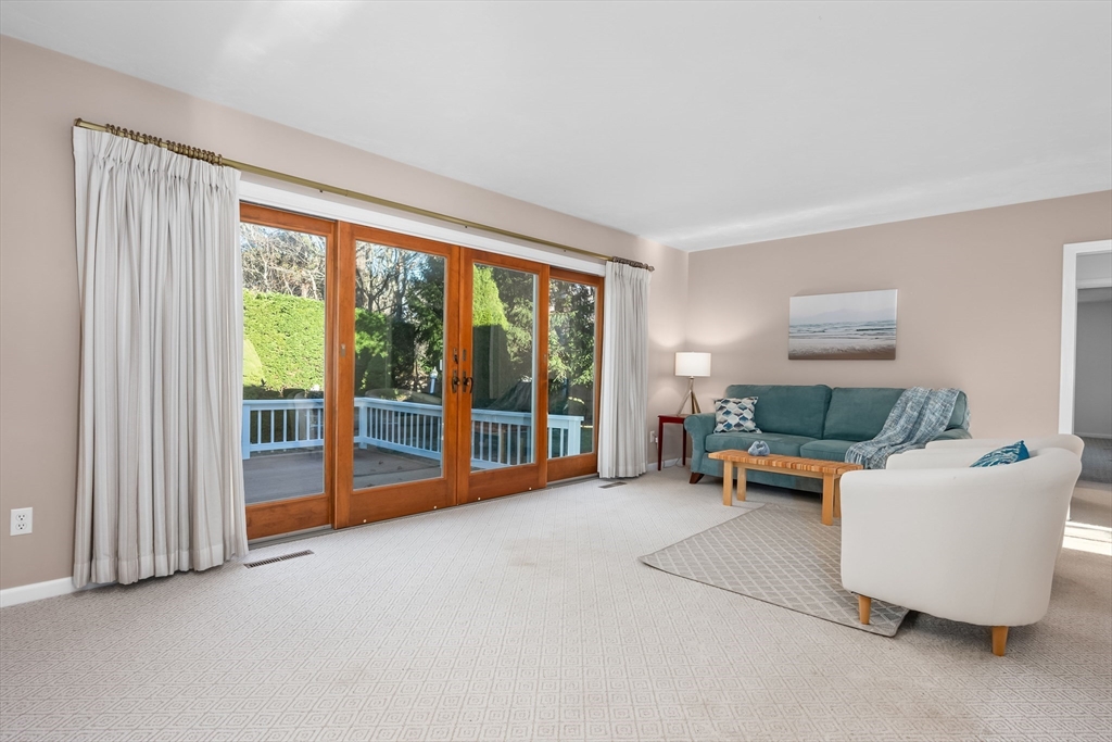 170 Seaview Rd