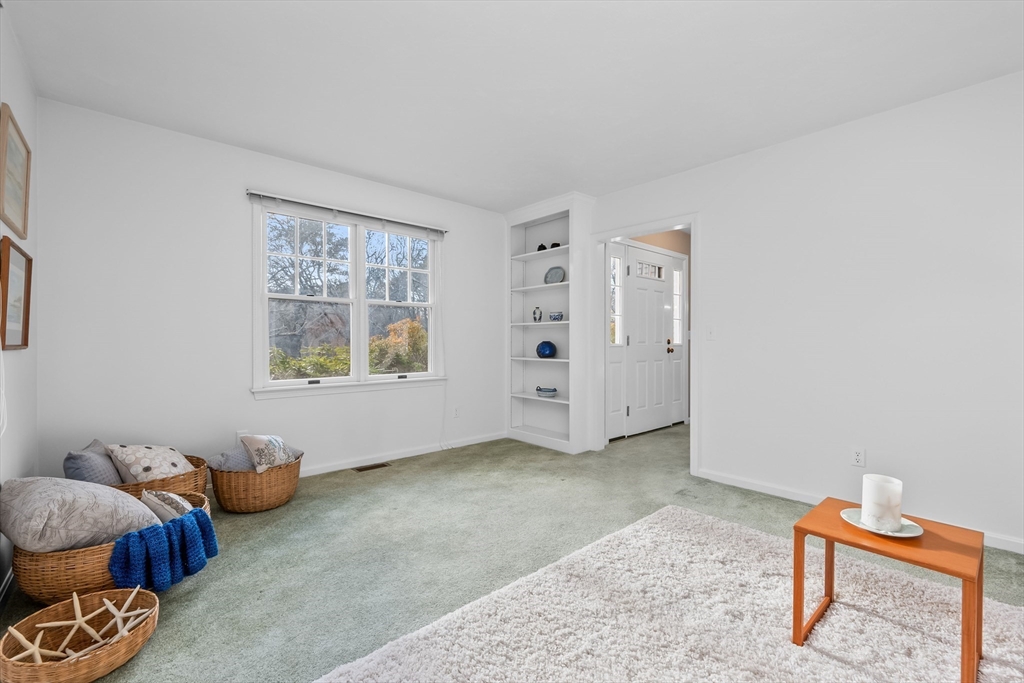 170 Seaview Rd
