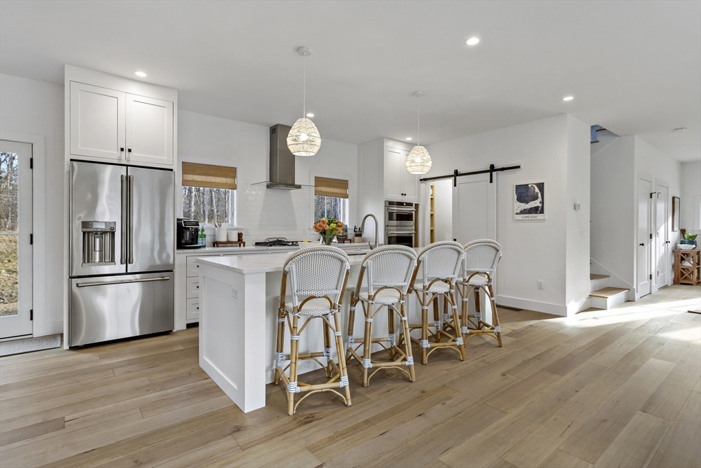 1526 Hyannis Road