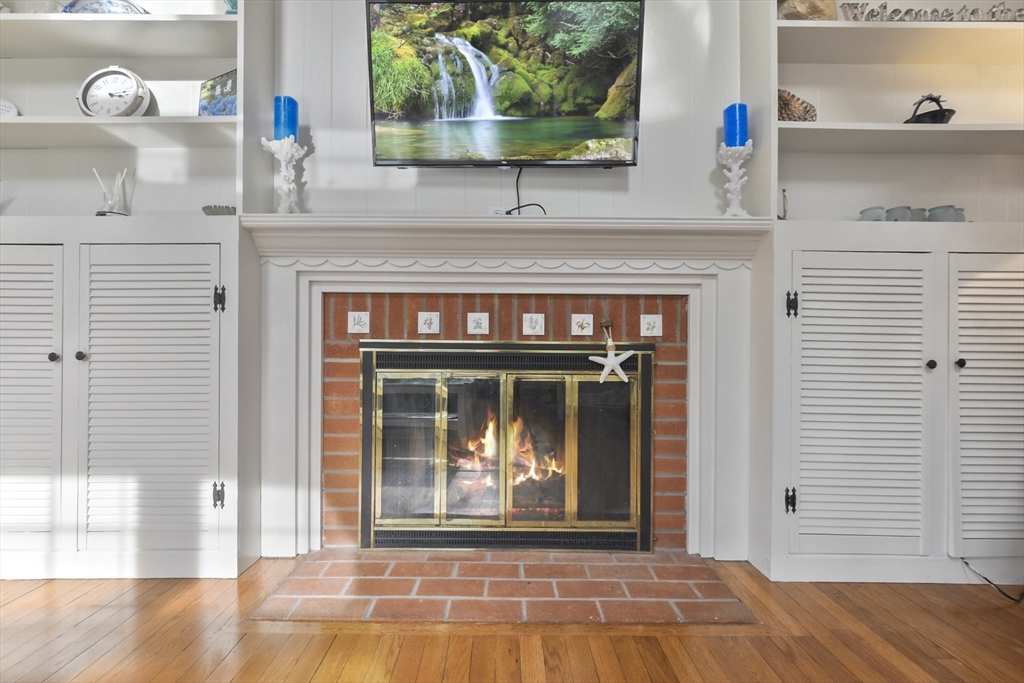 16 Indian Pond Rd