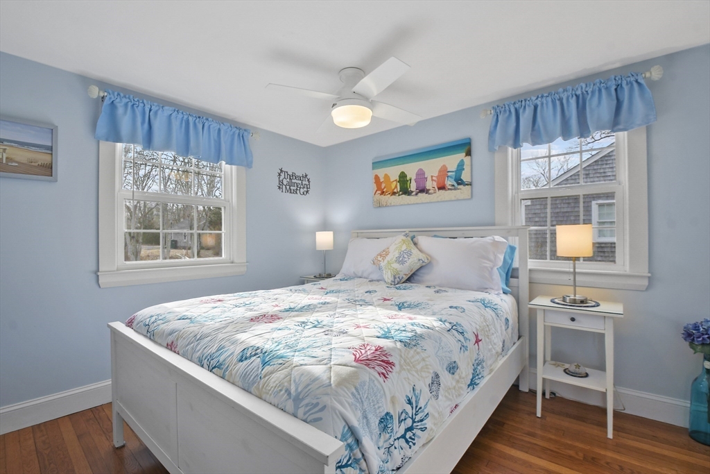 16 Indian Pond Rd