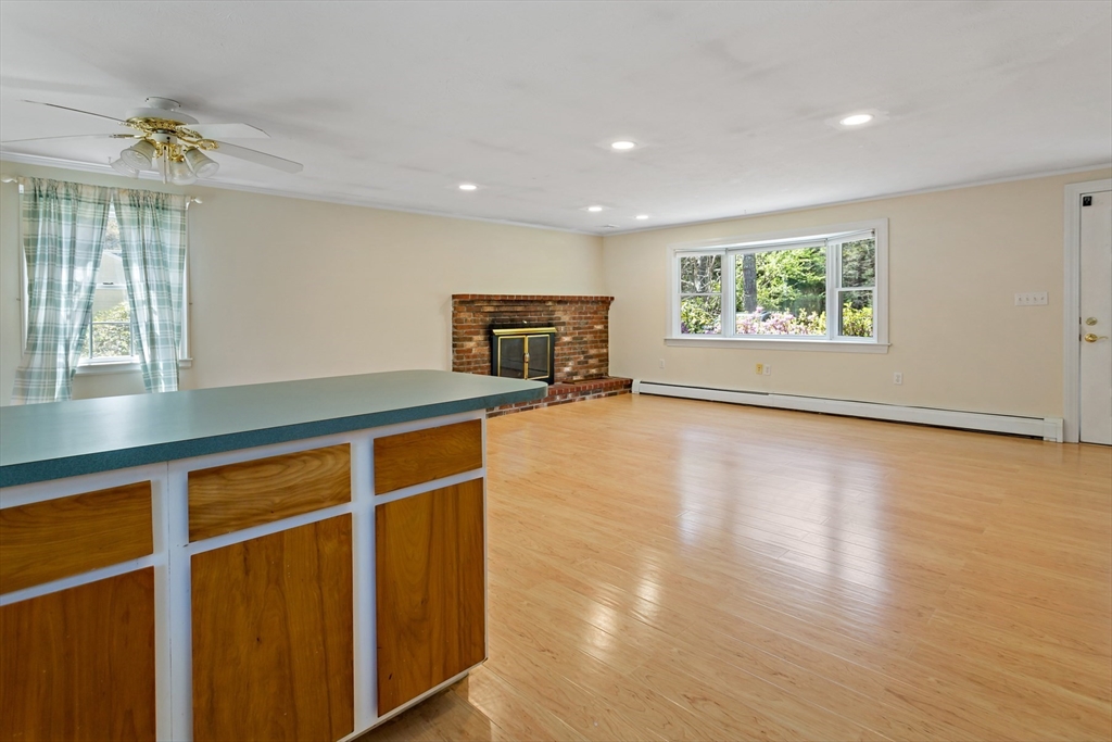 1092 Osterville West Barnstable Rd