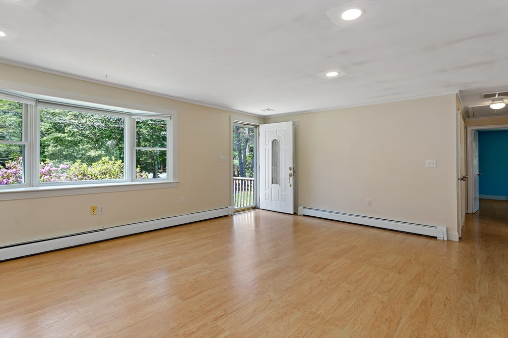 1092 Osterville West Barnstable Rd