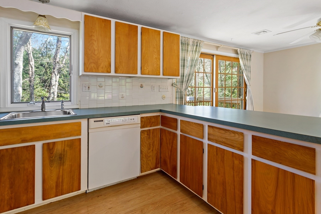 1092 Osterville West Barnstable Rd