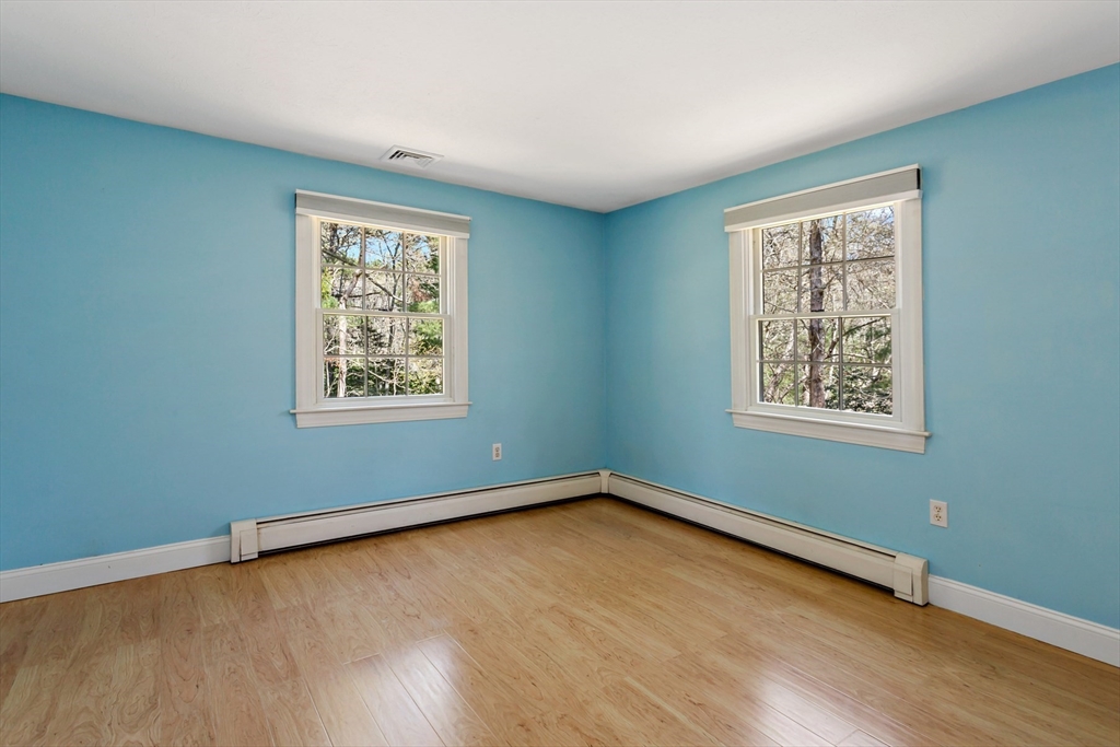 1092 Osterville West Barnstable Rd