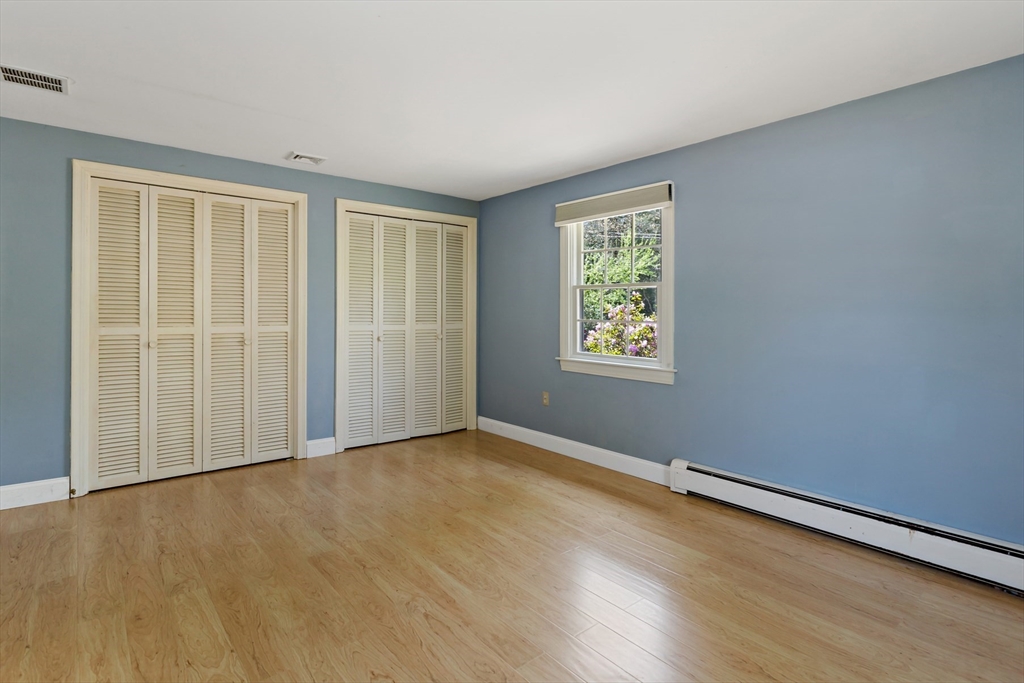 1092 Osterville West Barnstable Rd