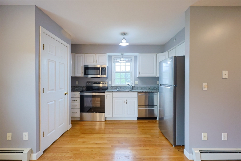 24 Center St # D