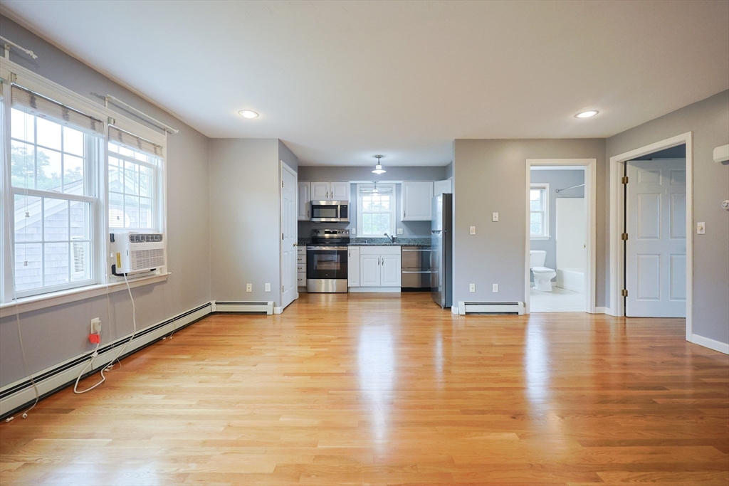 24 Center St # D