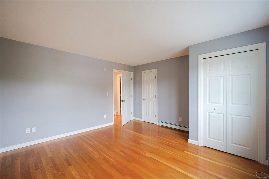 24 Center St # D