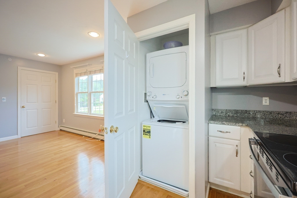 24 Center St # D