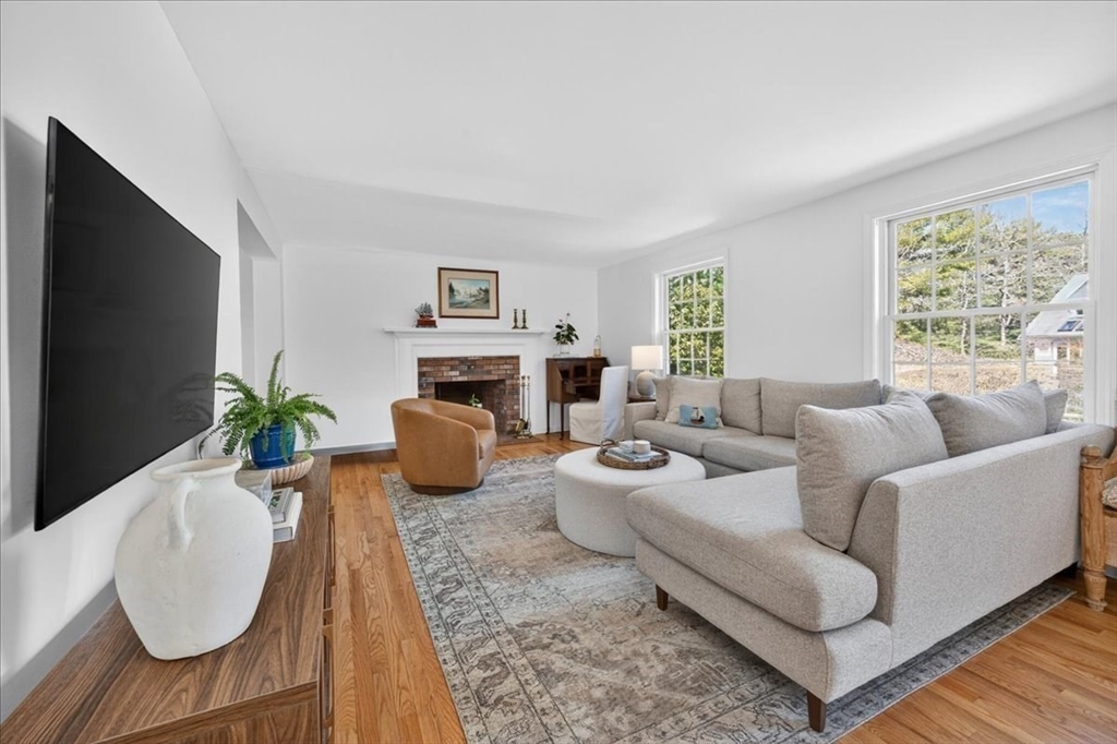 47 Cherry Tree Rd