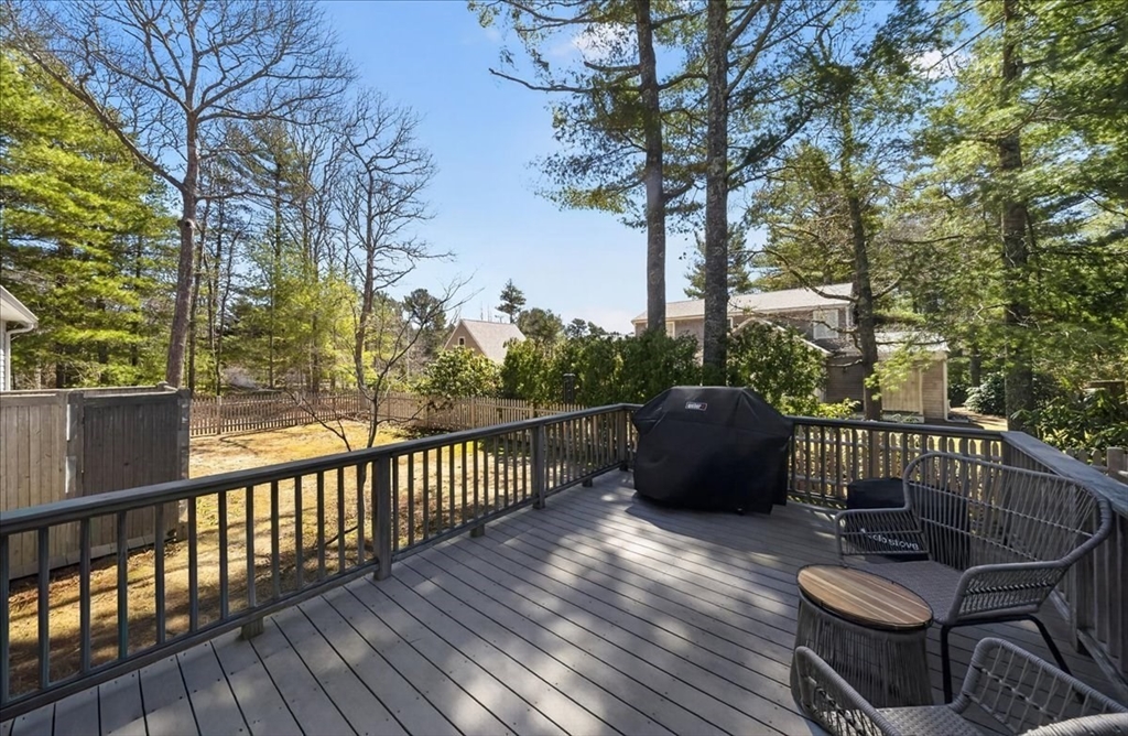 47 Cherry Tree Rd