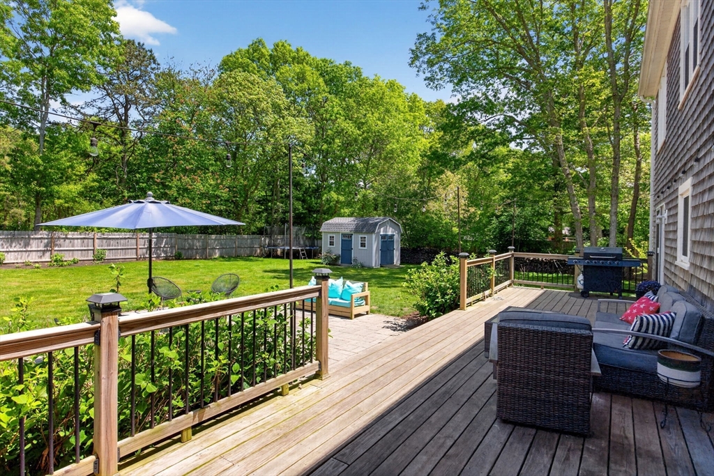 12 Sarah Lawrence Road