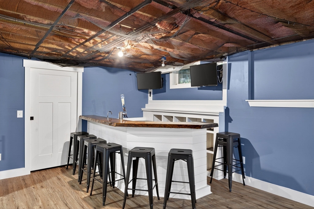 12 Sarah Lawrence Road