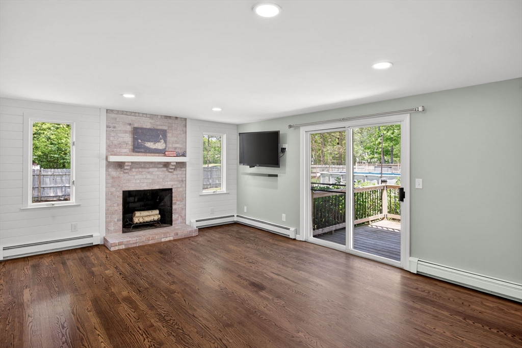 12 Sarah Lawrence Road