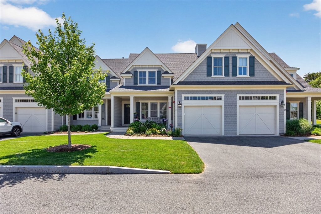 1090 Shore Road # 13