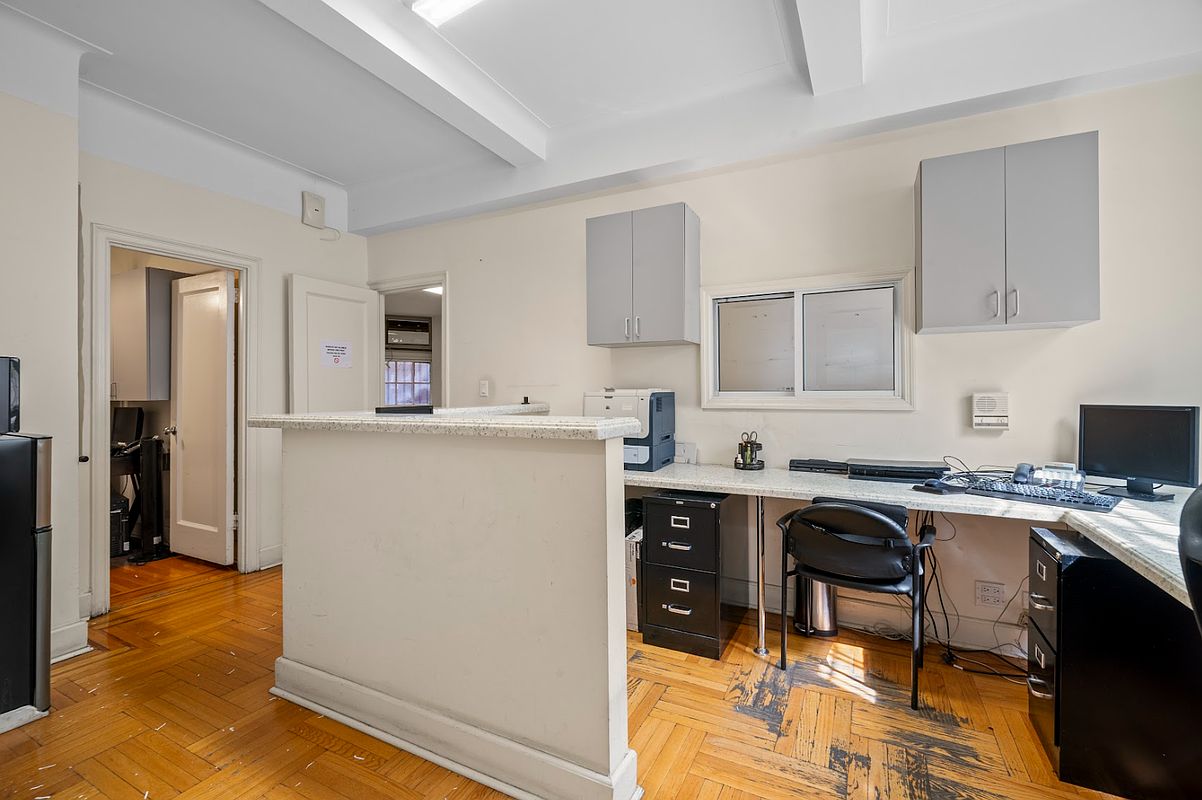 325 E 79th Street 1-A