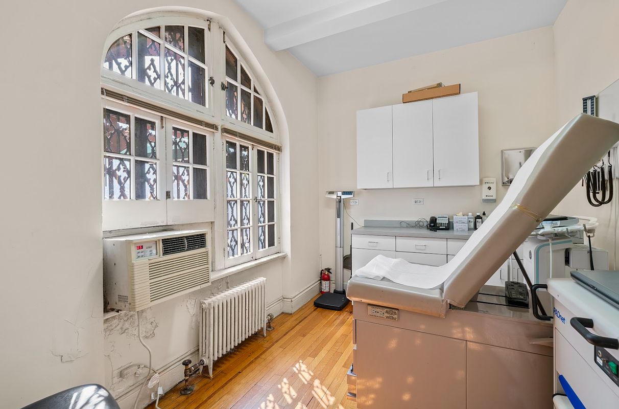 325 E 79th Street 1-A