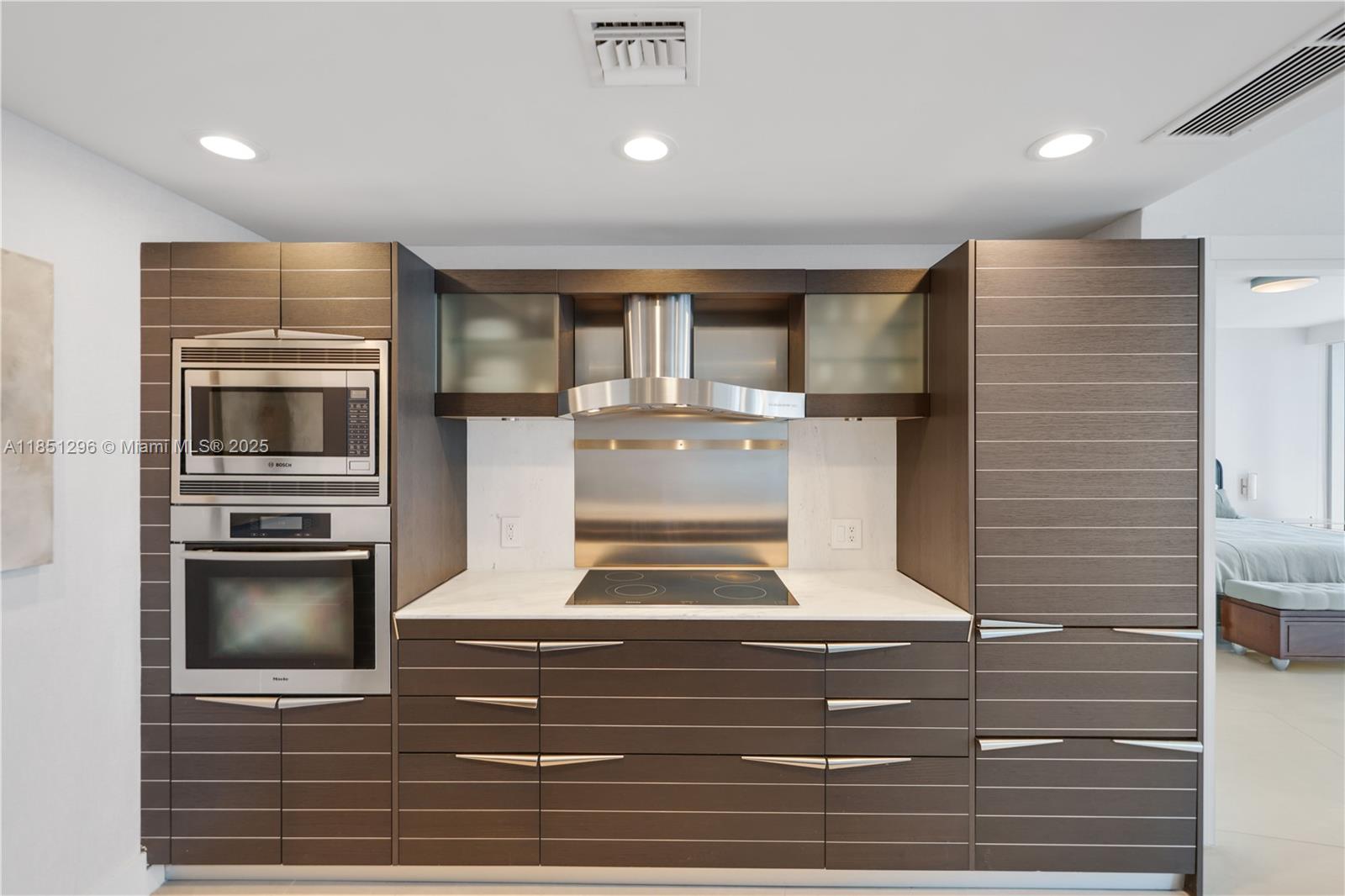 200 Biscayne Boulevard Way # 3207