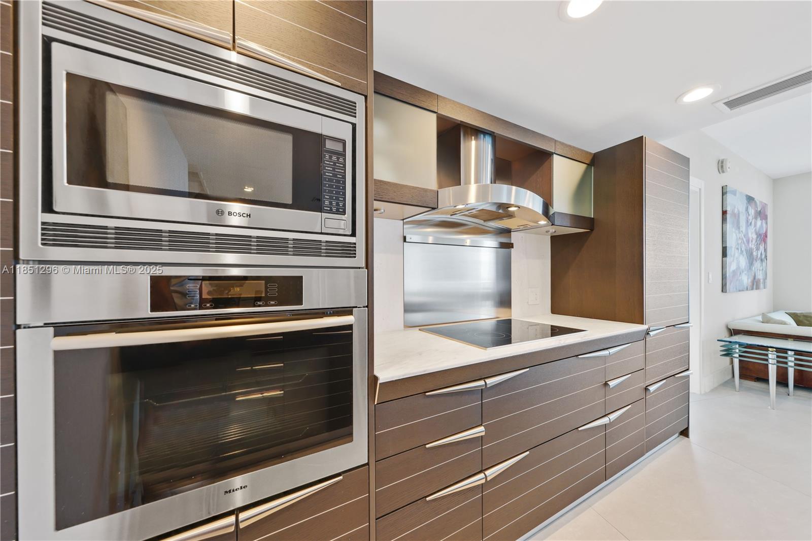 200 Biscayne Boulevard Way # 3207