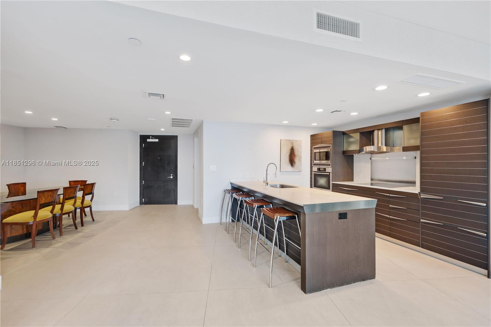 200 Biscayne Boulevard Way # 3207