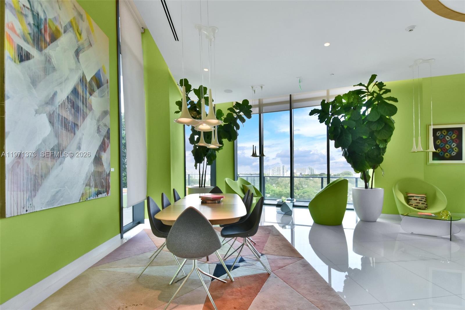 501 NE 31st St # 203