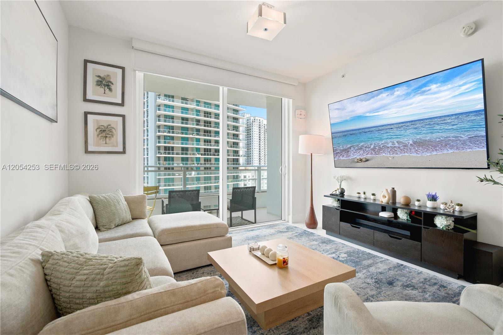 1080 Brickell Ave # 1607