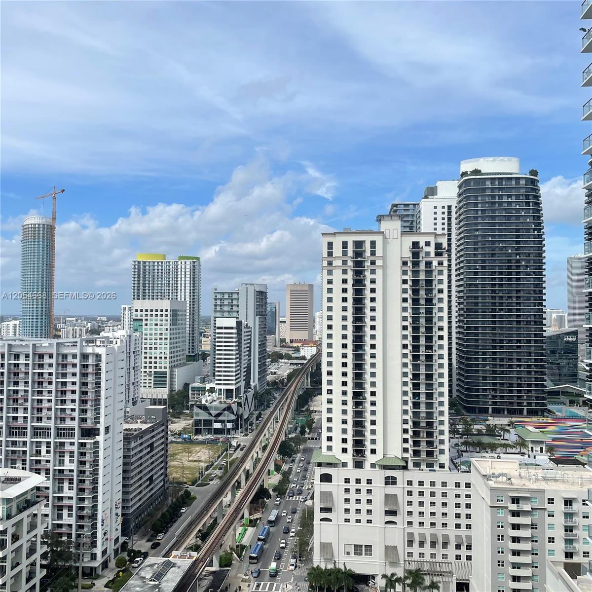 79 SW 12 ST Unit: 3011-S