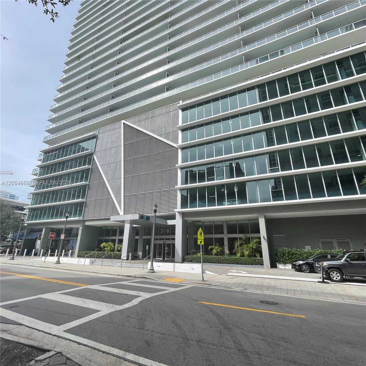 79 SW 12 ST Unit: 3011-S