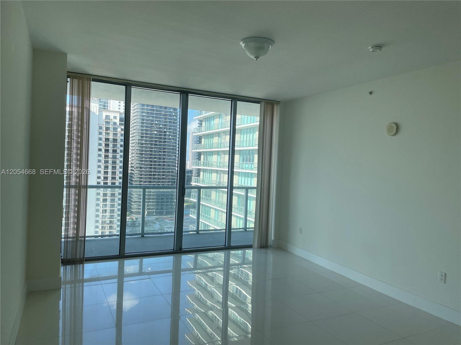 79 SW 12 ST Unit: 3011-S
