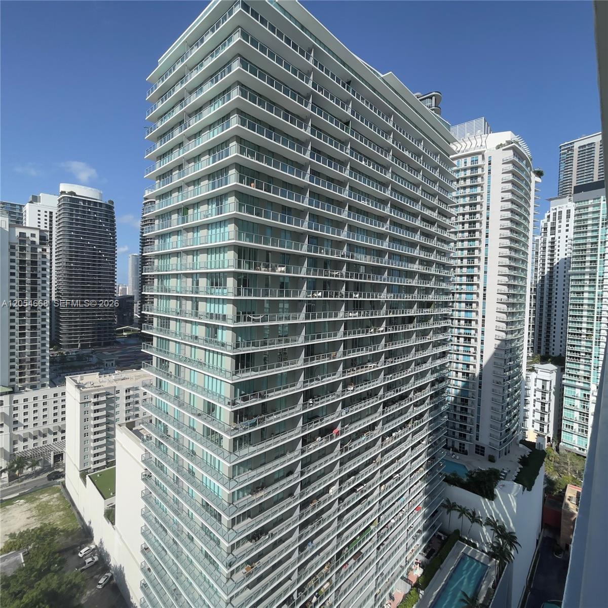 79 SW 12 ST Unit: 3011-S