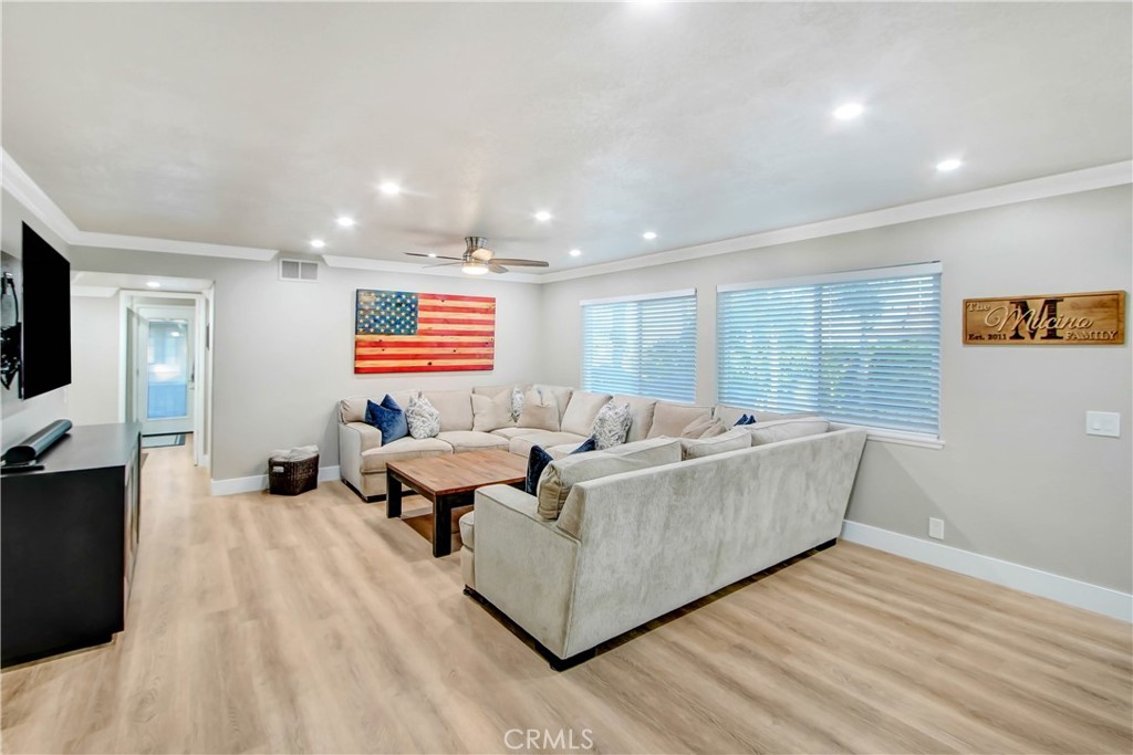 11101 Seven Pines Drive