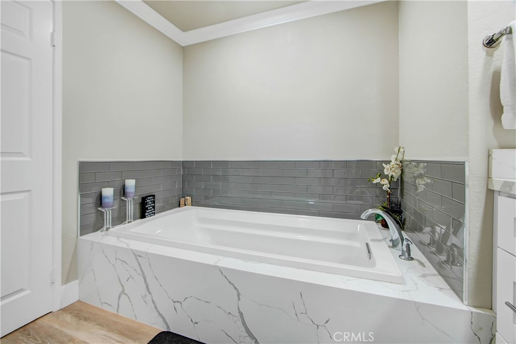 11101 Seven Pines Drive