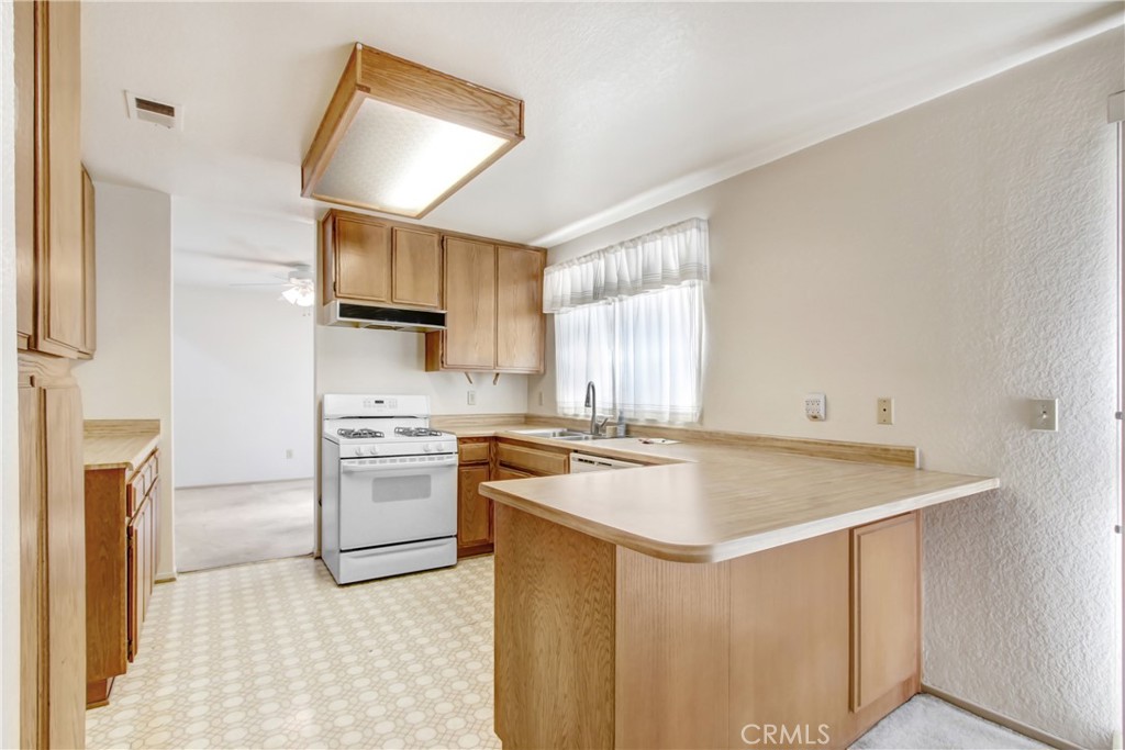 14845 Rockridge Lane