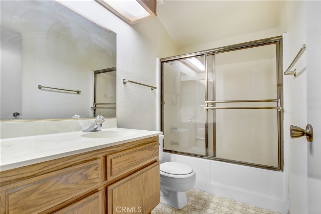 14845 Rockridge Lane