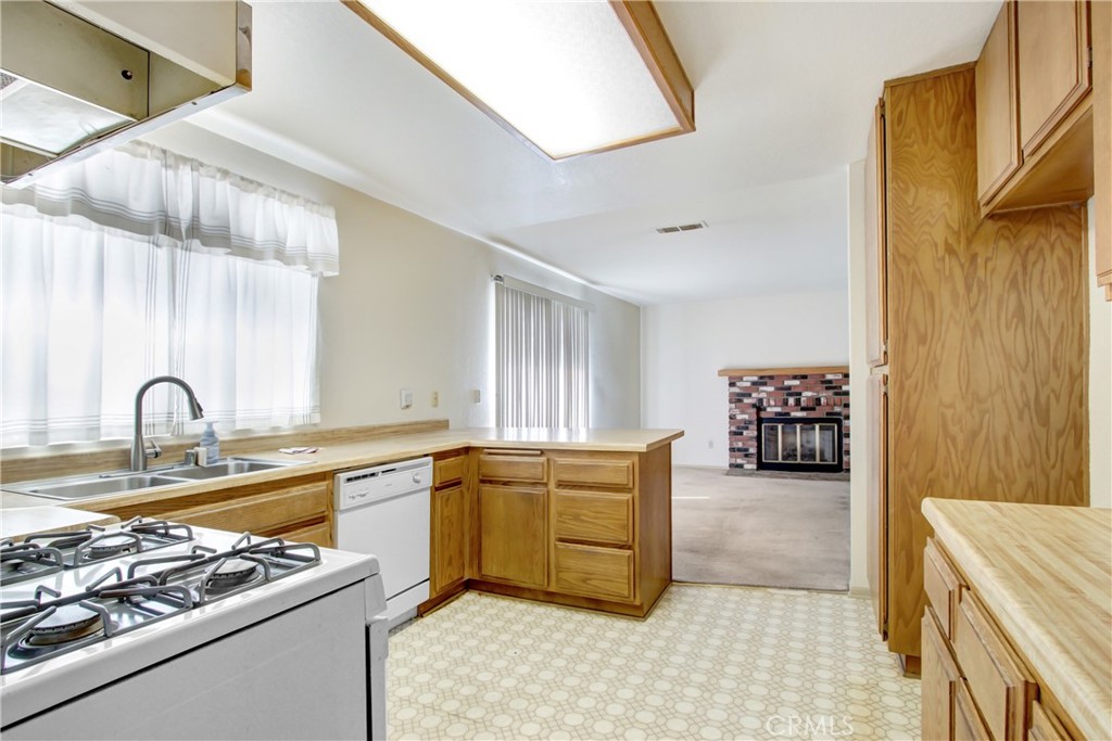 14845 Rockridge Lane