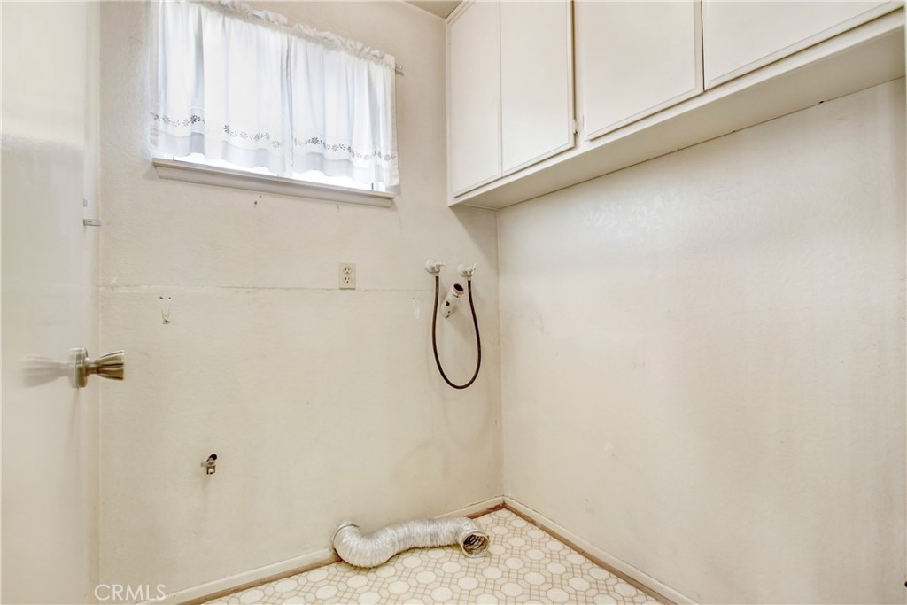 14845 Rockridge Lane