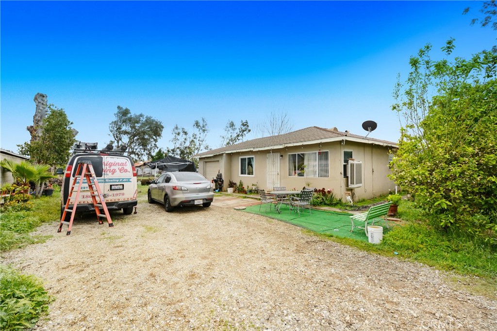 8451 Cottonwood Avenue