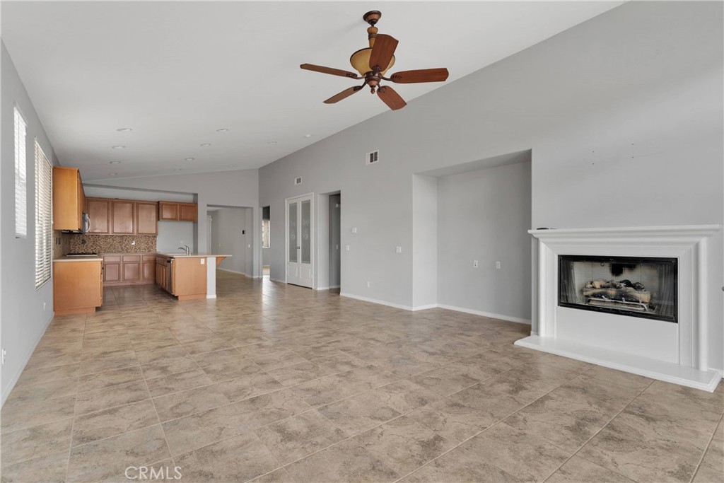 13204 Monrovia Street