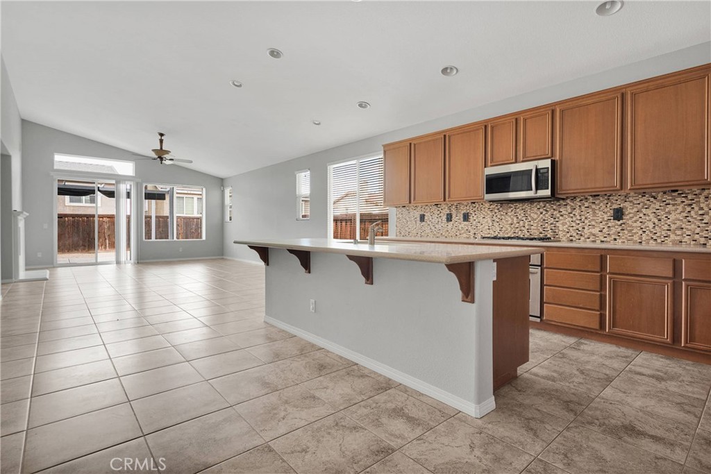 13204 Monrovia Street