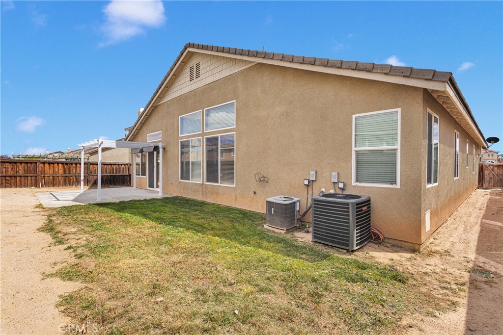 13204 Monrovia Street